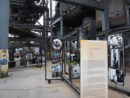 Ausstellungen wie zum Thema Mensch und Arbeit waren In- und Outdoor präsentiert